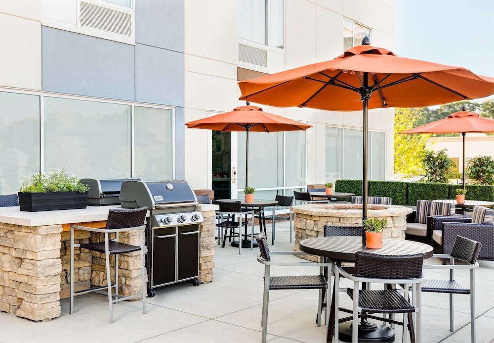 Towneplace Suites By Marriott Cleveland Solon Exteriör bild